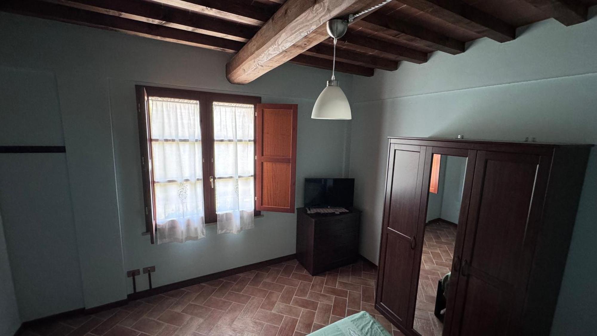 Appartamento Isenesi Gambassi Terme Kültér fotó